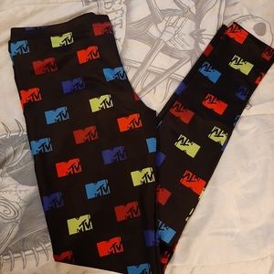 Mtv all over print leggings